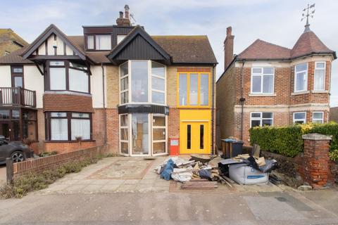 5 bedroom semi-detached house for sale, Westcliff Gardens, Margate, CT9