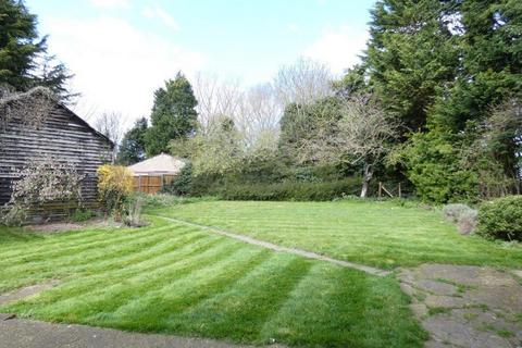 3 bedroom cottage to rent, Belle Isle Road, Birchington CT7