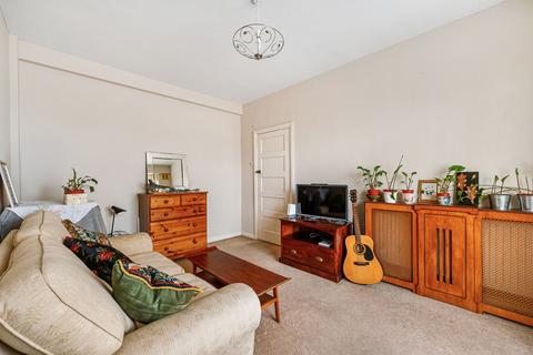 2 bedroom flat for sale, Acton House, Acton