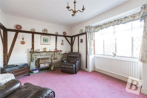 3 bedroom detached house for sale, Westland Avenue, Hornchurch, RM11