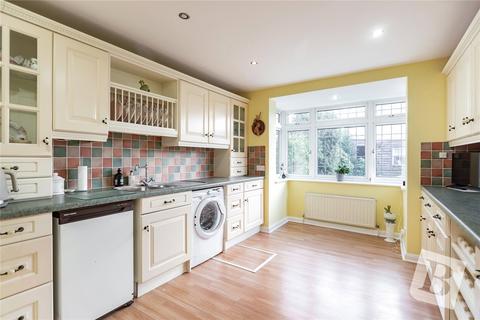 3 bedroom detached house for sale, Westland Avenue, Hornchurch, RM11