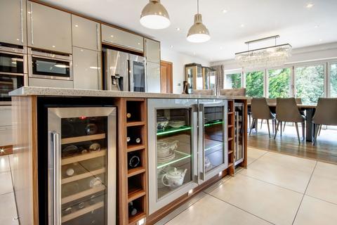 7 bedroom detached house for sale, The Approach, East Grinstead RH19