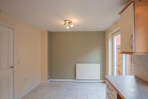 3 bedroom end of terrace house to rent, Chapelwent Road, Haverhill CB9