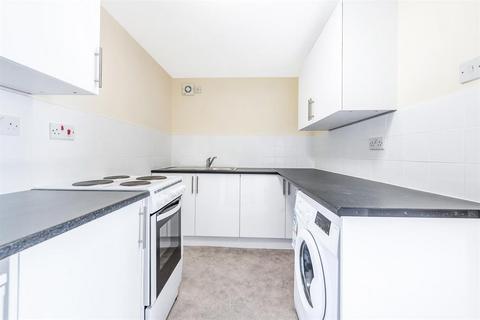 1 bedroom flat to rent, Catford Broadway, London, , SE6 4SN