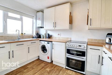 3 bedroom maisonette for sale, Roundway, Biggin Hill