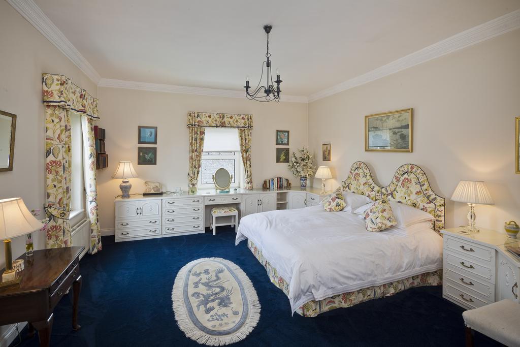 Saville House