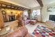 Lounge/dining area