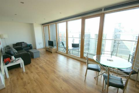 2 bedroom apartment to rent, Cartier House, The Boulevard, Leeds