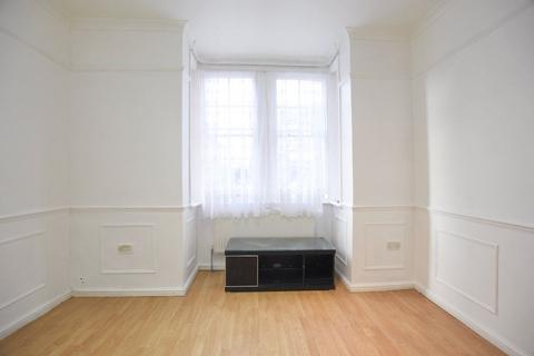 4 bedroom terraced house to rent, Janson Road, Stratford, E15