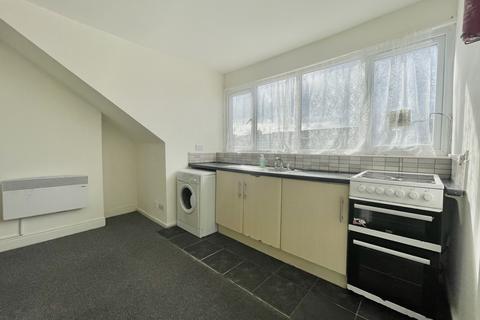 1 bedroom flat to rent, Baldovan Place, Leeds LS8