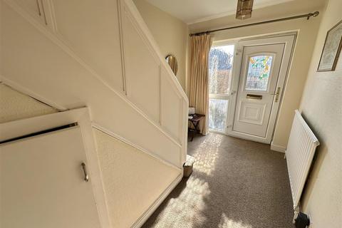 3 bedroom semi-detached house for sale, Water Royd Avenue, Mirfield