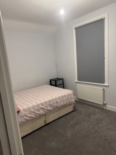 1 bedroom in a flat share to rent, Alton Road, Croydon CR0