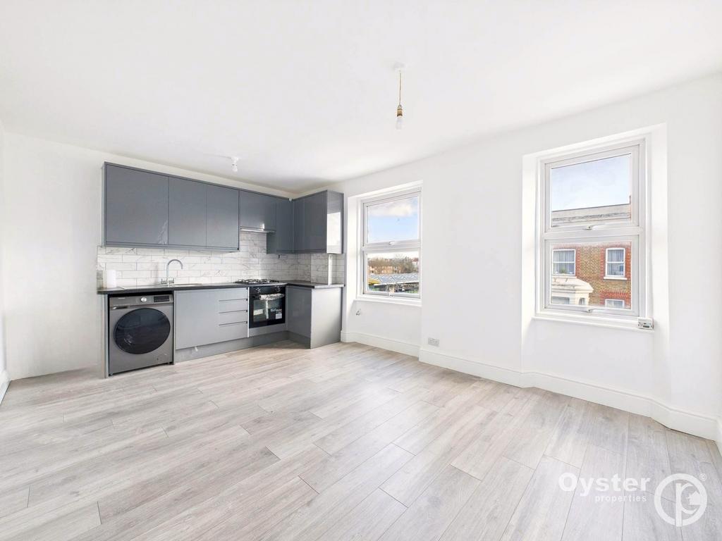 Kitchen/Living Room