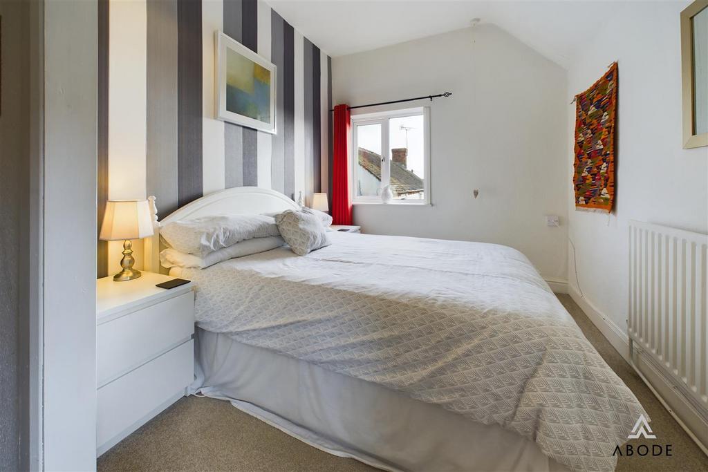 CAM03473 G0-PR0223-STILL003.jpg