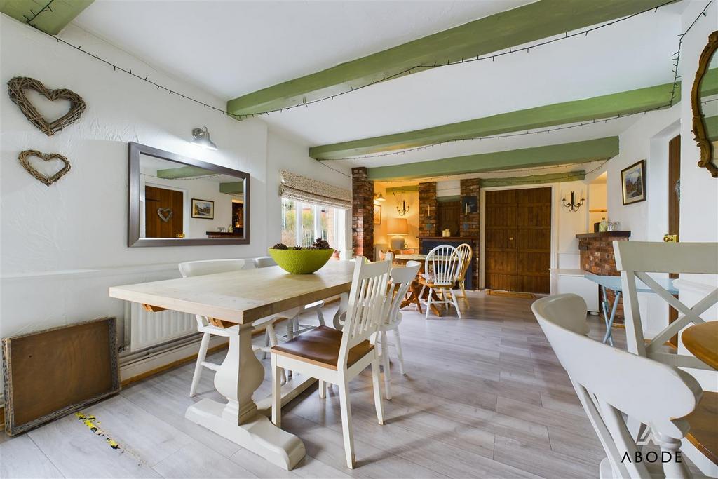 CAM03473 G0-PR0223-STILL020.jpg