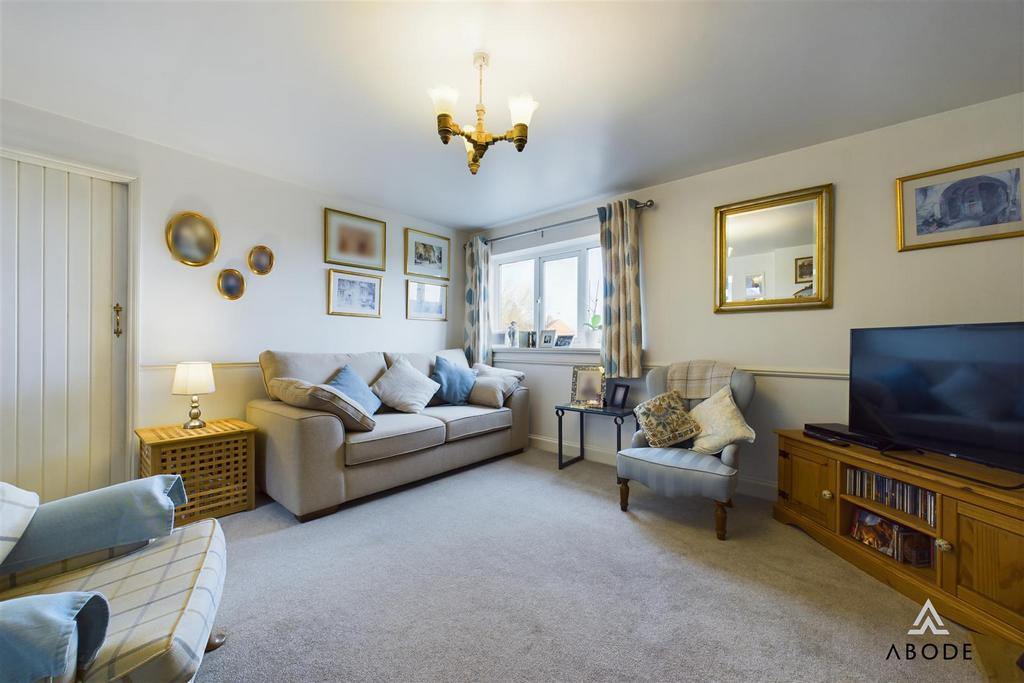 CAM03473 G0-PR0223-STILL010.jpg