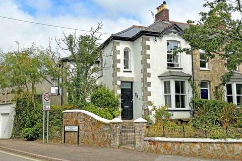 4 Devonshire Terrace, Truro, TR1 3RP