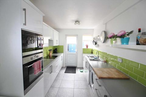 3 bedroom terraced house for sale, Garth Walk, Kirkby