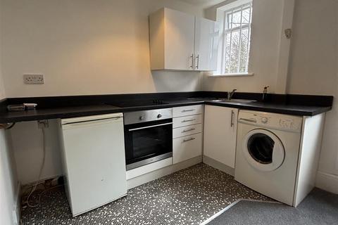 Studio to rent, York Road, Birmingham B16