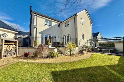 4 bedroom detached house for sale, Saddlers Way, Plymouth PL5