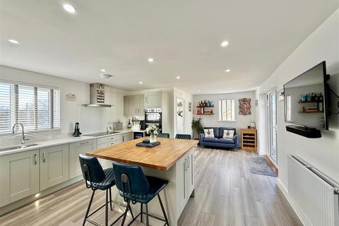 46 Saddlers Way, Tamerton Foliot, Plymouth, PL5 4EH