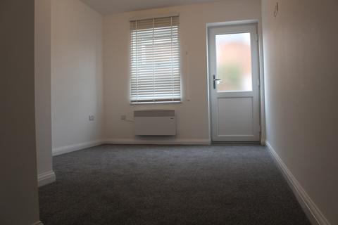 3 bedroom apartment to rent, Northumberland Avenue, Reading RG2