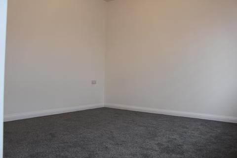 3 bedroom apartment to rent, Northumberland Avenue, Reading RG2