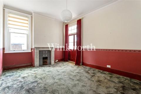 4 bedroom semi-detached house to rent, Cyprus Road, London, N9