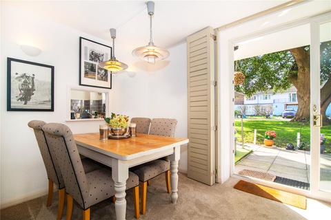 2 bedroom apartment for sale, River Reach, Teddington, TW11