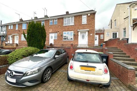3 bedroom semi-detached house to rent, Whitethorn Road, Stourbridge