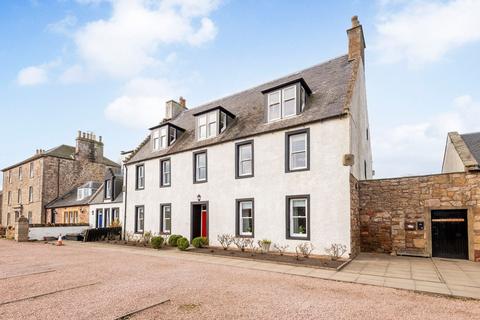 3 bedroom flat for sale, Marketgate North, Crail, Anstruther, KY10