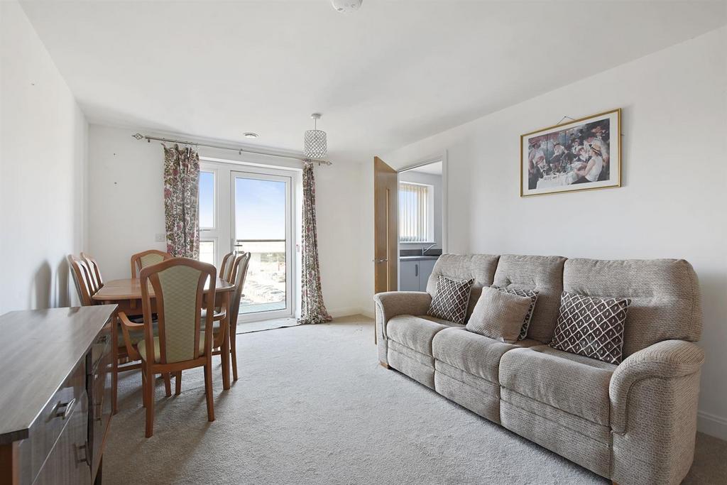 11-f57f GCMCS - 42 Lionheart Court - Reception 2 -O