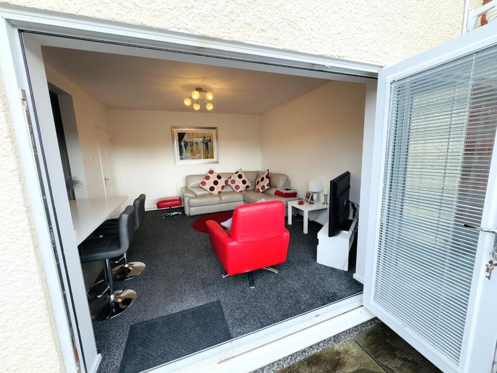 Bi fold doors
