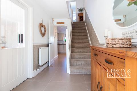 152 Ardleigh, Basildon, SS16 5RF