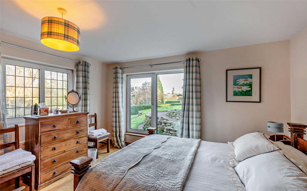 Double Bedroom