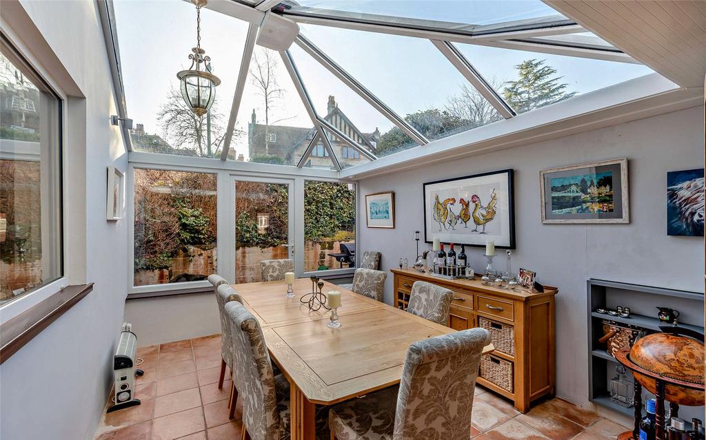 Conservatory/Dining