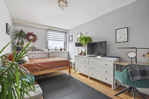 2 bedroom property for sale, Abbey Road, London