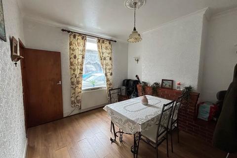 3 bedroom end of terrace house for sale, Gladys Street, Rotherham, South Yorkshire, S65 2TA