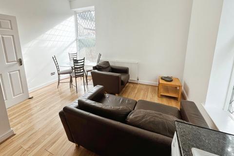 2 bedroom flat for sale, Palatine Road, Didsbury, Manchester, M20