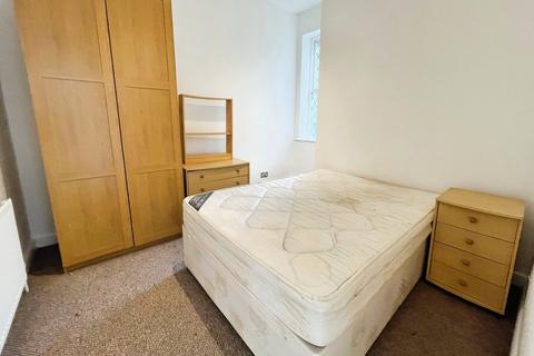 2 bedroom flat for sale, Palatine Road, Didsbury, Manchester, M20