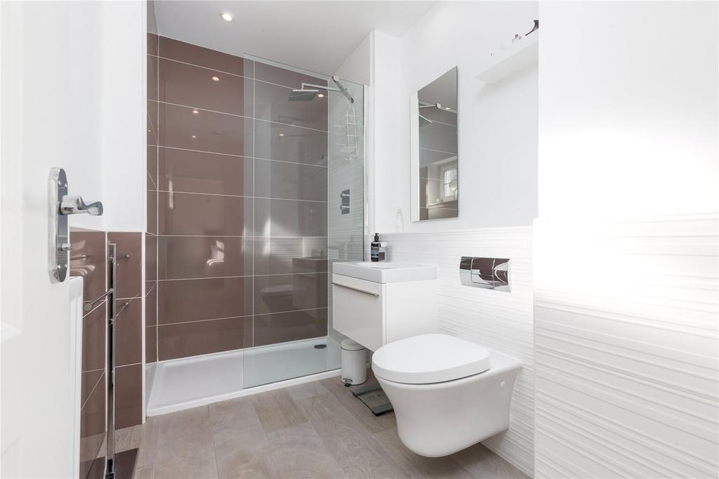 En Suite Shower