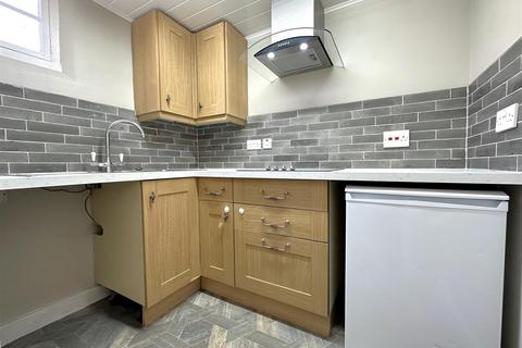undefined, St. Leonards Court, Newark