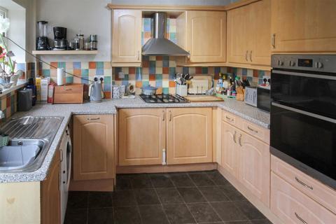 4 bedroom terraced house for sale, Kings Gardens, Thirsk YO7