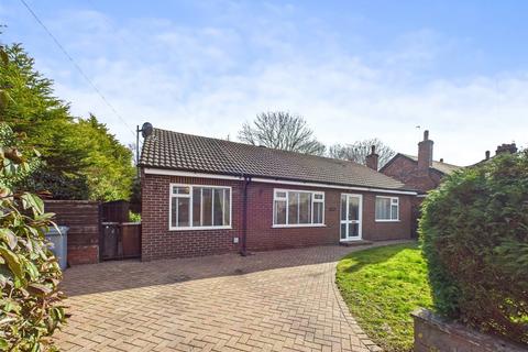 2 bedroom bungalow to rent, Webbs Lane, Cheshire CW10