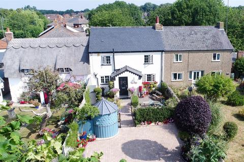 3 bedroom house for sale, Vicarage Road, Bradwell, Milton Keynes