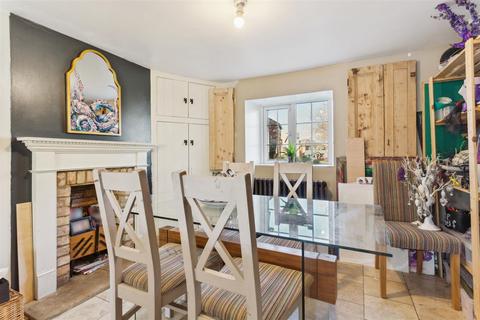3 bedroom house for sale, Vicarage Road, Bradwell, Milton Keynes