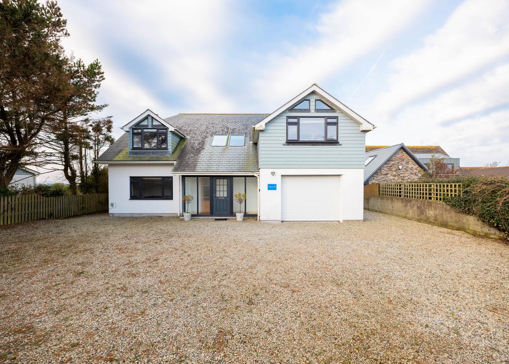 67b5ee2262927 High Croft-2