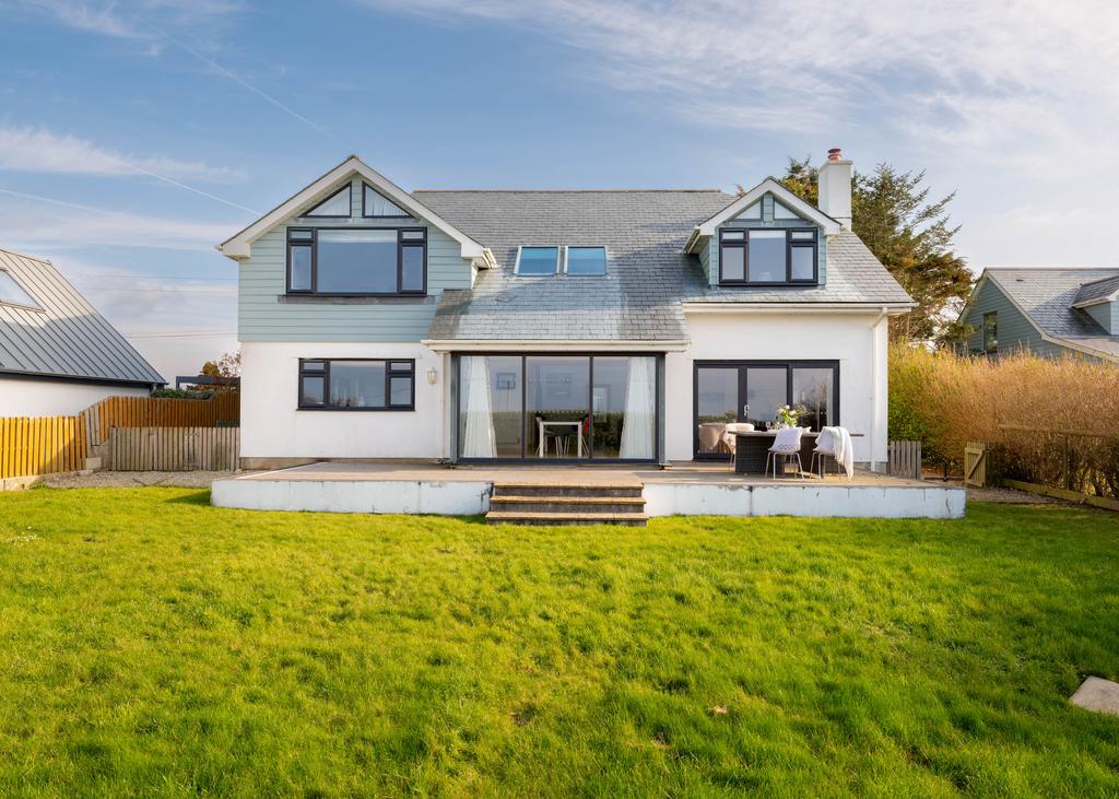 67b5ee8780374 High Croft-47