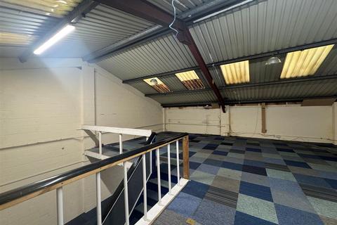 Industrial unit to rent, UNIT 4 WESTERN ROAD, STRATFORD-UPON-AVON