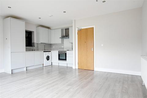 2 bedroom flat to rent, Raynton Road, Enfield, EN3